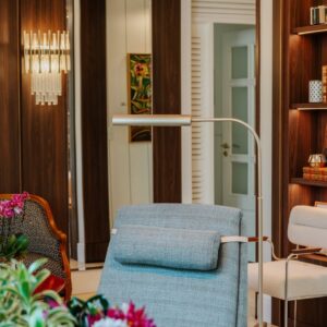 LISBOA ARANDELA EM CRISTAL CLEAR AVER DESIGN
